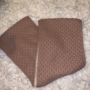 Madison 88 Infinity Scarf